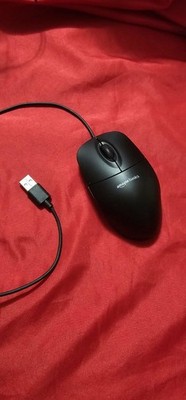 AmazonBasics Wired USB Optical Mouse Scroll Wheel 3 Buttons Black