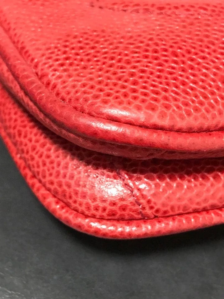 Riñonera vintage Chanel caviar BodyBag bolsa de cintura marca CC coco roja cinturón Foto 4 de 4