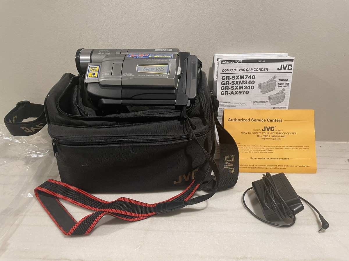 JVC Compact Super VHS-C Camcorder GR-SXM340 600x Zoom CHARGER