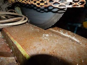 EISELE COLD MITRE SAW MITRE BASE MANUAL HEAD FEED MANUAL CLAMPING COOLANT PUMP