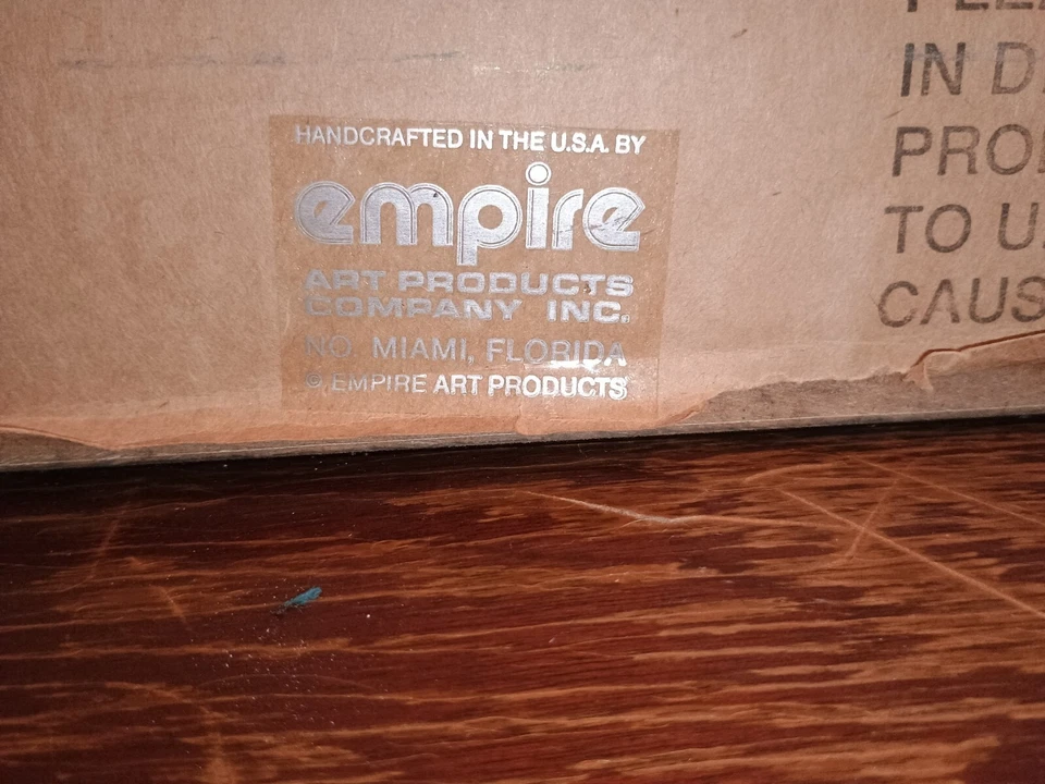 William Gatewood "Lotus Fan" sobre madera lacada negra. Prod By Empire Art Foto 3 de 3