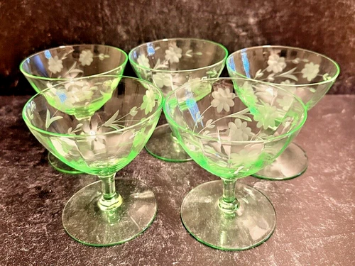 Vintage Depression Glass Floral Etched Sherbert Green Uranium Cups (5) Glows