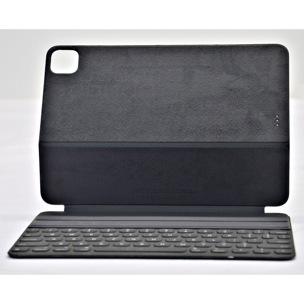 Apple Smart Keyboard Folio for 11
