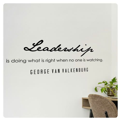 Inspirational Wall Decal - Leadership Is Doing What’s Right - Office & Classroom - 第 1/6 張圖片