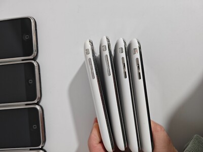 美品 特別価格 アップル Apple iPhone 3G 32GB 美品 特別価格 アップル Apple iPhone 3G 32GB iPhone 3G｜価格比較