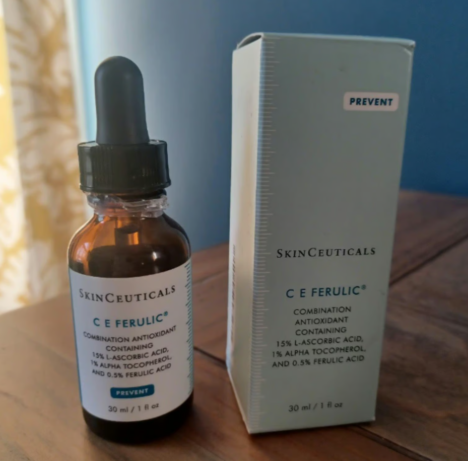 SkinCeuticals C E Ferulic - Advanced Antioxidant Serum with Vitamin C & E, 30ml