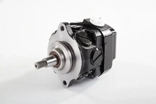 Pompe direction assistée Volvo 142