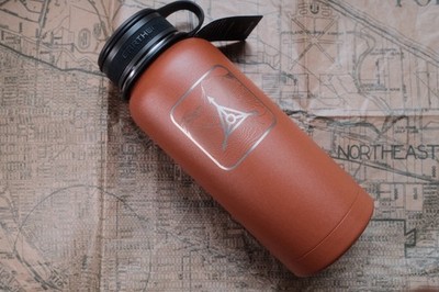 Triple Aught Design x Earthwell 32oz Insulated TAD SE Sierra Red Topographic