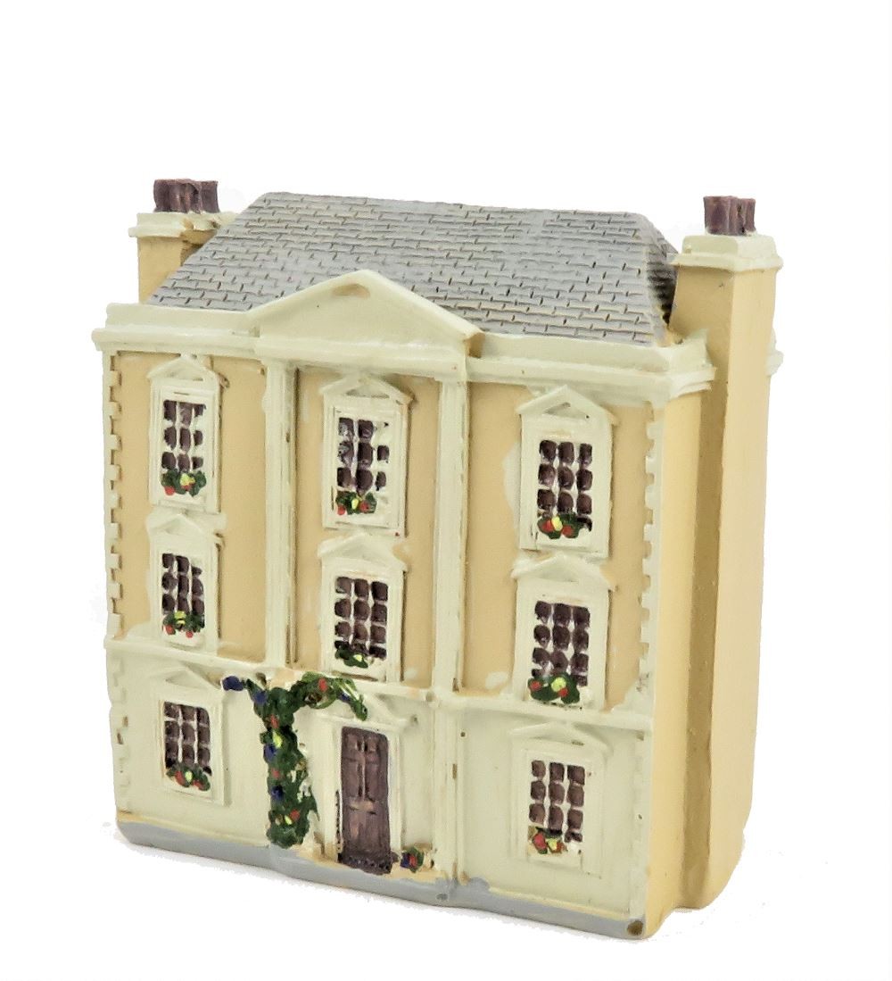 Dolls House Emporium Montgomery Hall Miniature Resin Toy for a Dolls House
