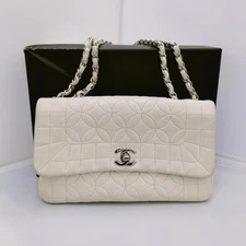 CHANEL A30051 flower stitching Chain Shoulder bag 595118