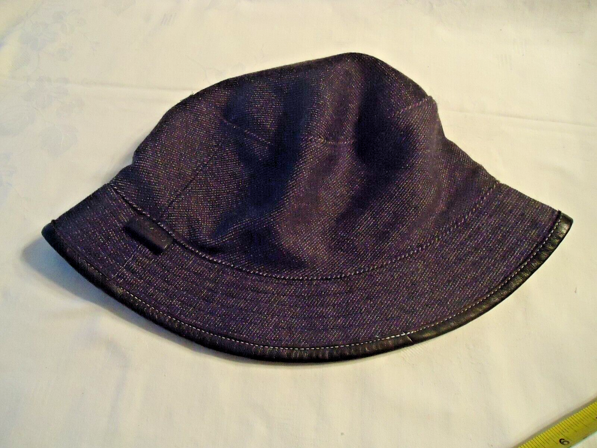 Coach Unisex 100% Wool tweed Bucket Hat Size M/L Navy Blue  display picture 2