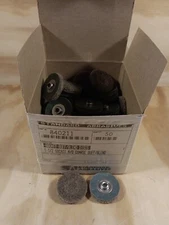 STANDARD ABRASIVES 840211 NEW IN BOX 1-1/2 Socatt A/O COARSE BUFF/BLEND  Qty 50