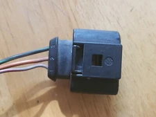 1J0973723 Pigtail Plug For Audi A4 A6 VW Passat Jetta Golf Beetle.