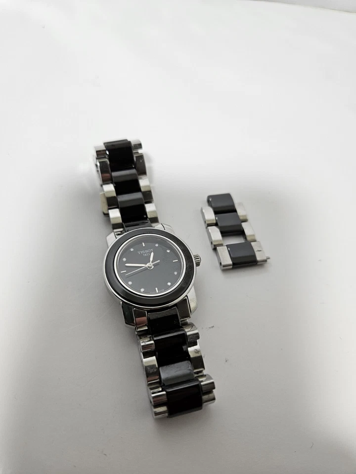 Tissot Women's Watch T0642102205600 T-Trend Ceramic Swiss Quartz Black Silver - Image 3 of 4