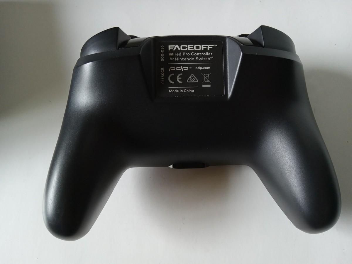 Nintendo Switch Faceoff Wired Pro Controller 500-056 Black
