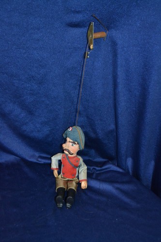 alte tschechische Marionette Soldat Kasperlefigur Marionettentheater Theater - Bild 6 von 6
