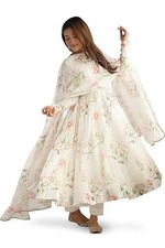 Women's Georgette Kurta Pant Set with Dupatta Ethnic Set