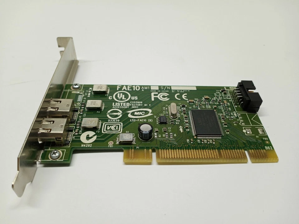 Dell Dual Port IEEE 1394 Firewire PCI Controller Card / 0H924H - Image 2 of 4