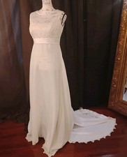 Alfred Angelo Sz 10 Classic A Line Small Train Ivory Wedding Dress
