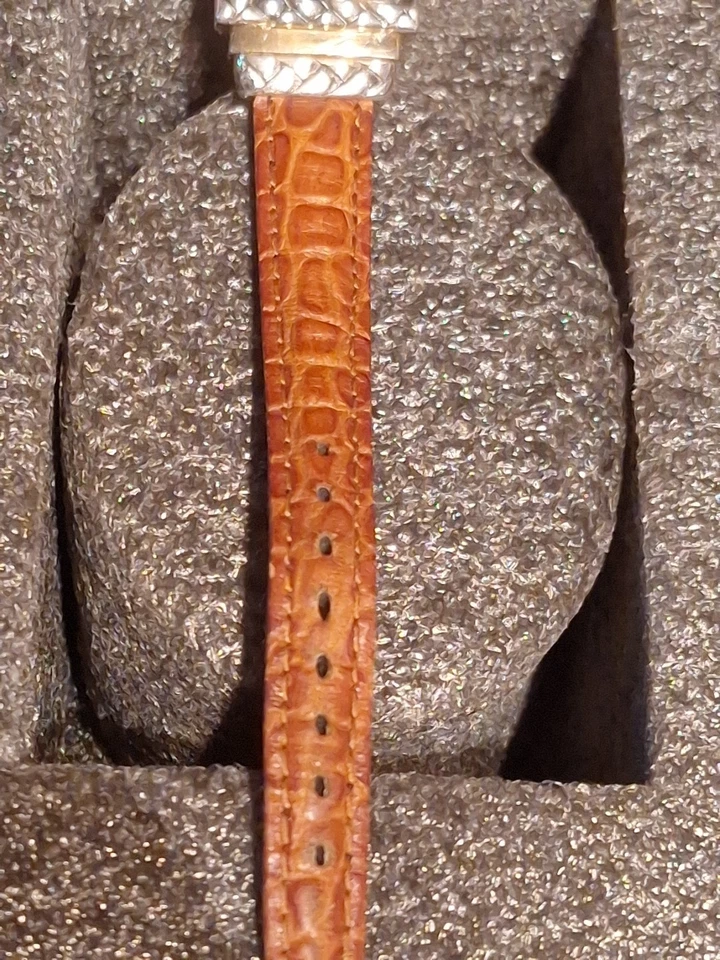 Working Brighton Augusta Watch; 5.75" - 7.25" Brown Leather Band; Good Condition - Image 3 of 4