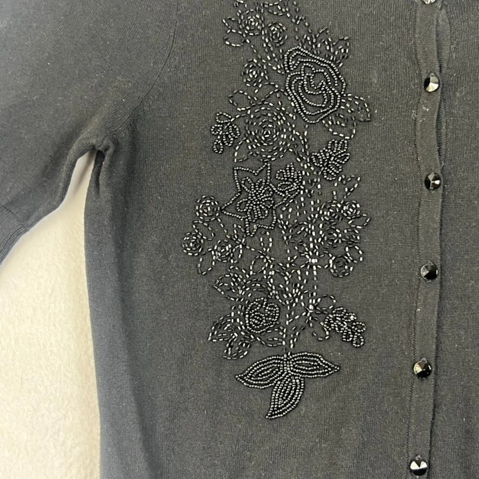 Cardigã suéter feminino ONLY MINE tamanho M preto aplique com miçangas botão manga 1/2 - Imagem 4 de 4