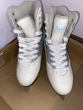 Soft Cameo White skates size 7 womens figure ice skates -China
