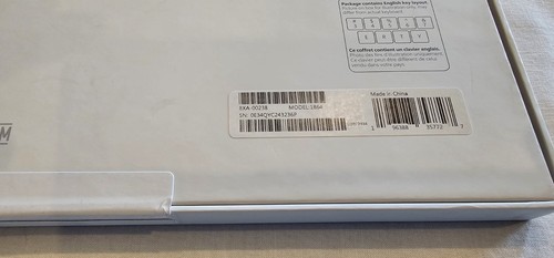 Microsoft Surface Pro Keyboard 1864 - Black - Picture 3 of 4