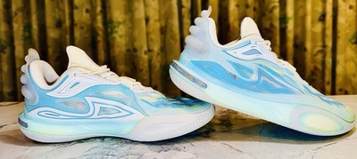 Size 10.5 - Li-Ning Wade All City 11 V2 Sky ABAT053-4