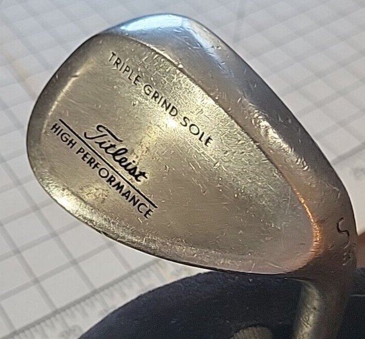 Titleist Sand Wedge 56° Triple Grind Sole True Temper Dynamic Gold