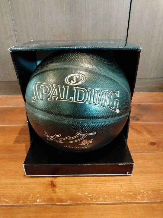 Bola Basquete Spalding Black Mamba - NBA CLASSICS