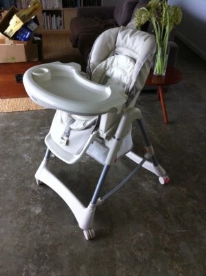 messina deluxe high chair