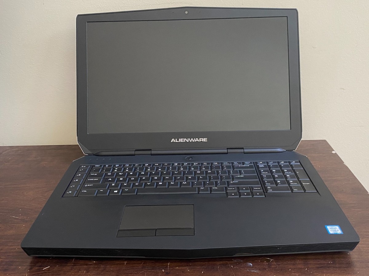 Alienware 17 R2 17.3 FHD i7-4710HQ 16GB 512GB/SSD+1TB/HDD GTX970M