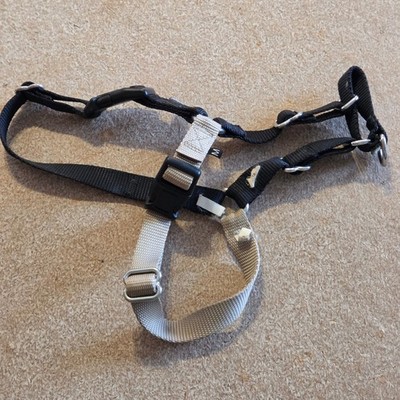 PetSafe Easy Walk No-Pull Dog Harness Medium Black Silver Adjustable Training