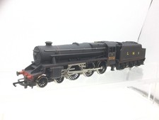 Hornby R061 OO Gauge LMS Black 5 5112