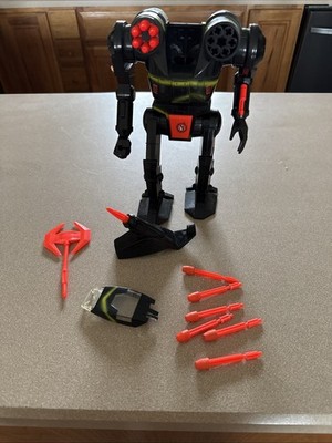 Vintage TYCO 1994 Tyco BattleTech Axman with axe bullets, cockpit