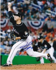 JUNICHI TAZAWA   MIAMI MARLINS   ACTION SIGNED 8x10