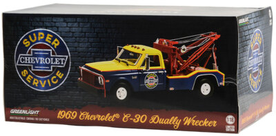 Greenlight 46150A 1969 Chevrolet C-30 Doppio Demolitore Yenko 1:64