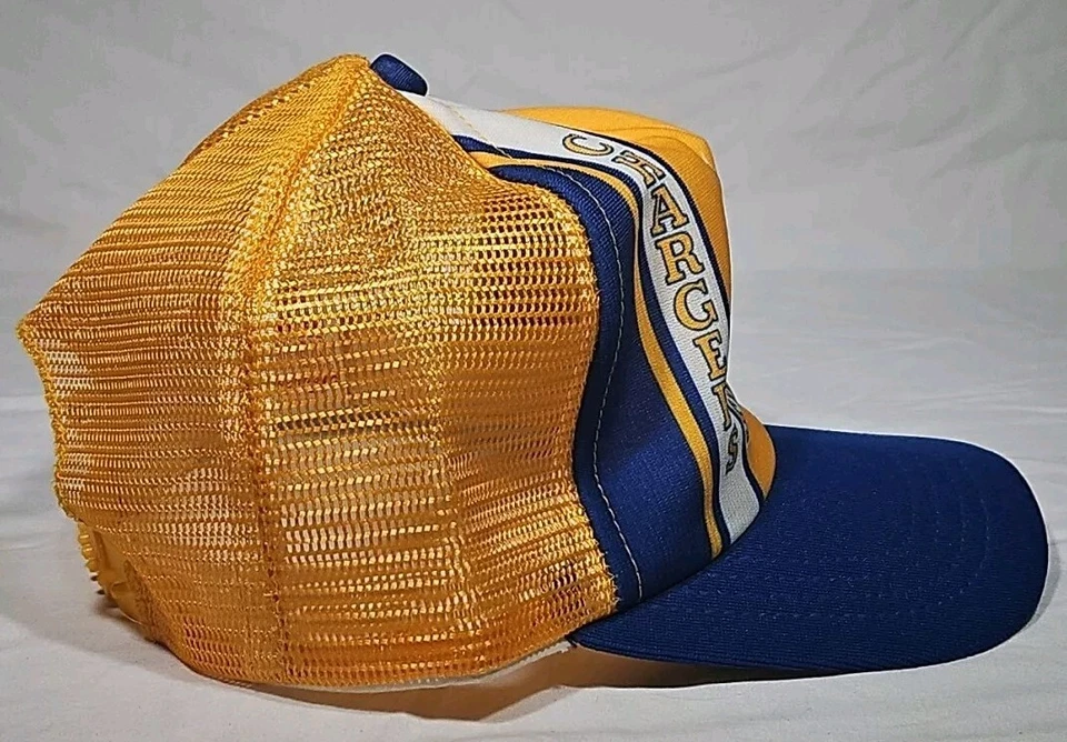 Gorra de Colección Años 80 90 San Diego Chargers Snapback New Era Diseño Profesional Camionero Hecha en EE. UU. Foto 3 de 4