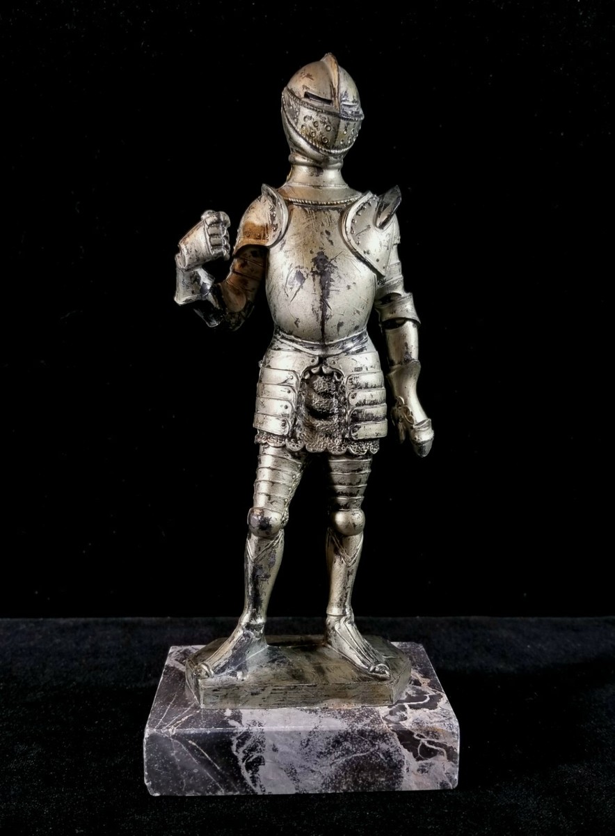 Vintage 1969 Depose Italy Knight On Marble Figure Fontanini