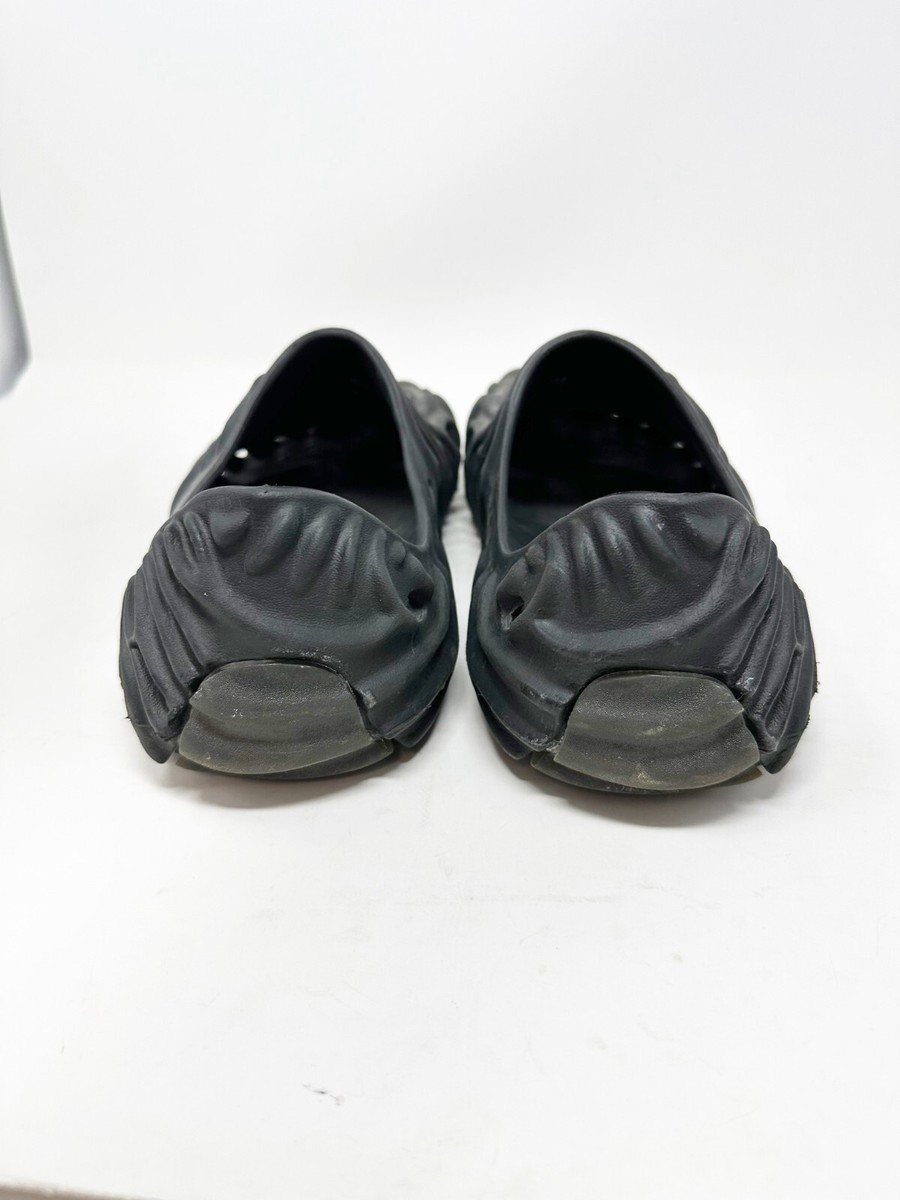 Crocs x Salehe Bembury Pollex Sasquatch Black Onyx Dark Noir Crocs x Salehe Bembury Pollex Sasquatch Black Onyx Dark Noir