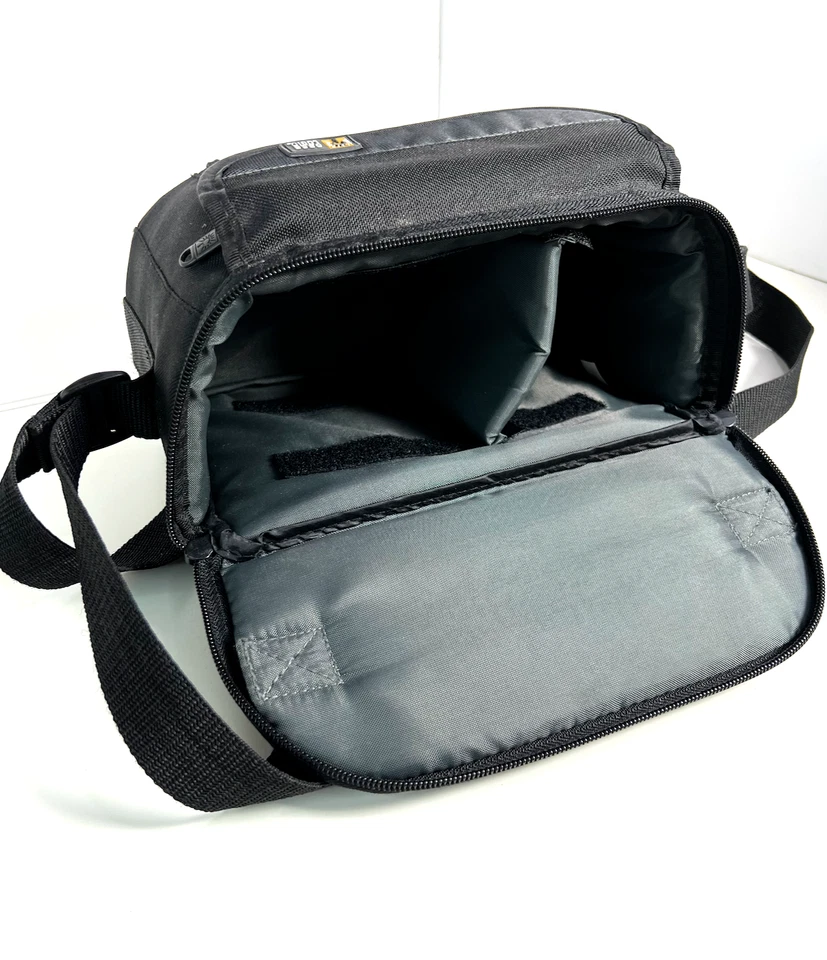 Case Logic SLR or Video Camera Crossbody Bag with Zippered Storage - Image 3 of 4