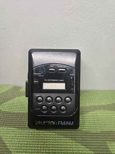 VTG Sony Walkman WM-FX20 Portable AM/FM & Cassette Player *Parts Only