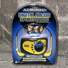 New Lifelong Digital AM/FM Sport Radio Armband  Headphones Vintage LJR-100