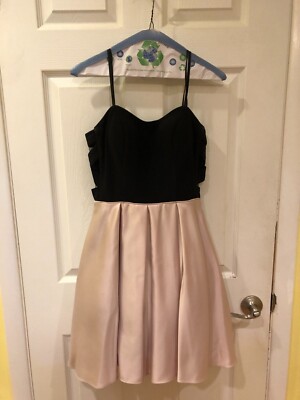 strapless open back dress Short Junior Prom Dresses Tulle Appliques