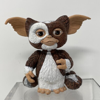 GIZMO コレクションドール GREMLINS RARE Gremlins Gizmo Collectable Pull Back & Go Figure on Wheels