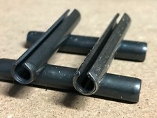FORD  ESCORT MK1 MK2 NEW STEEL DOOR HINGE PINS x 4 (FREE POSTAGE)