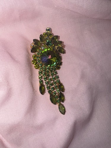 Juliana Watermelon Brooch Large Center Stone W/5 Rhinestone Dangles & AB’s
