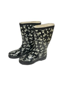 skull rain boots