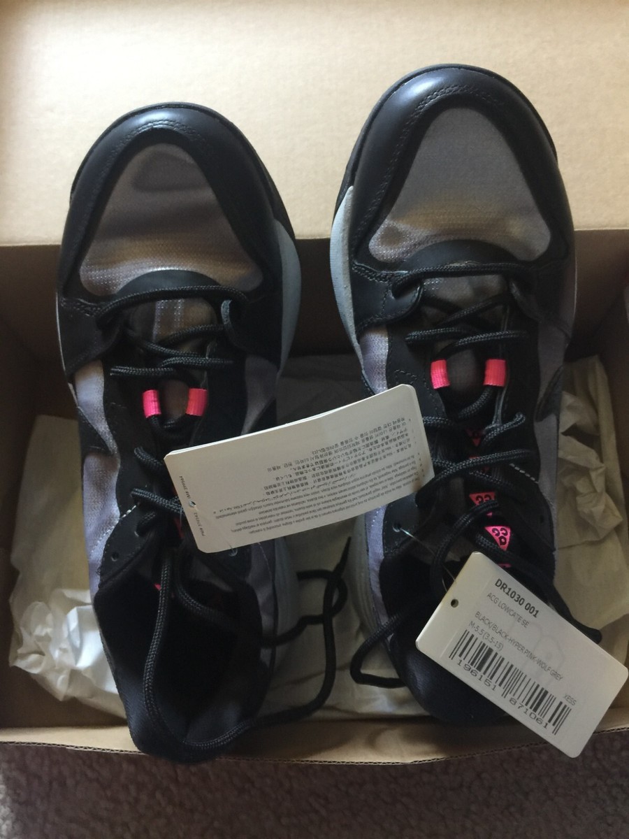 Nike ACG Lowcate SE Trail Running Shoes Black/Pink/Gray  display picture 3