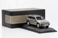1:43 Z-MODELS Mercedes-Benz GLS X167 Mojave Argent 2019 Concessionnaire